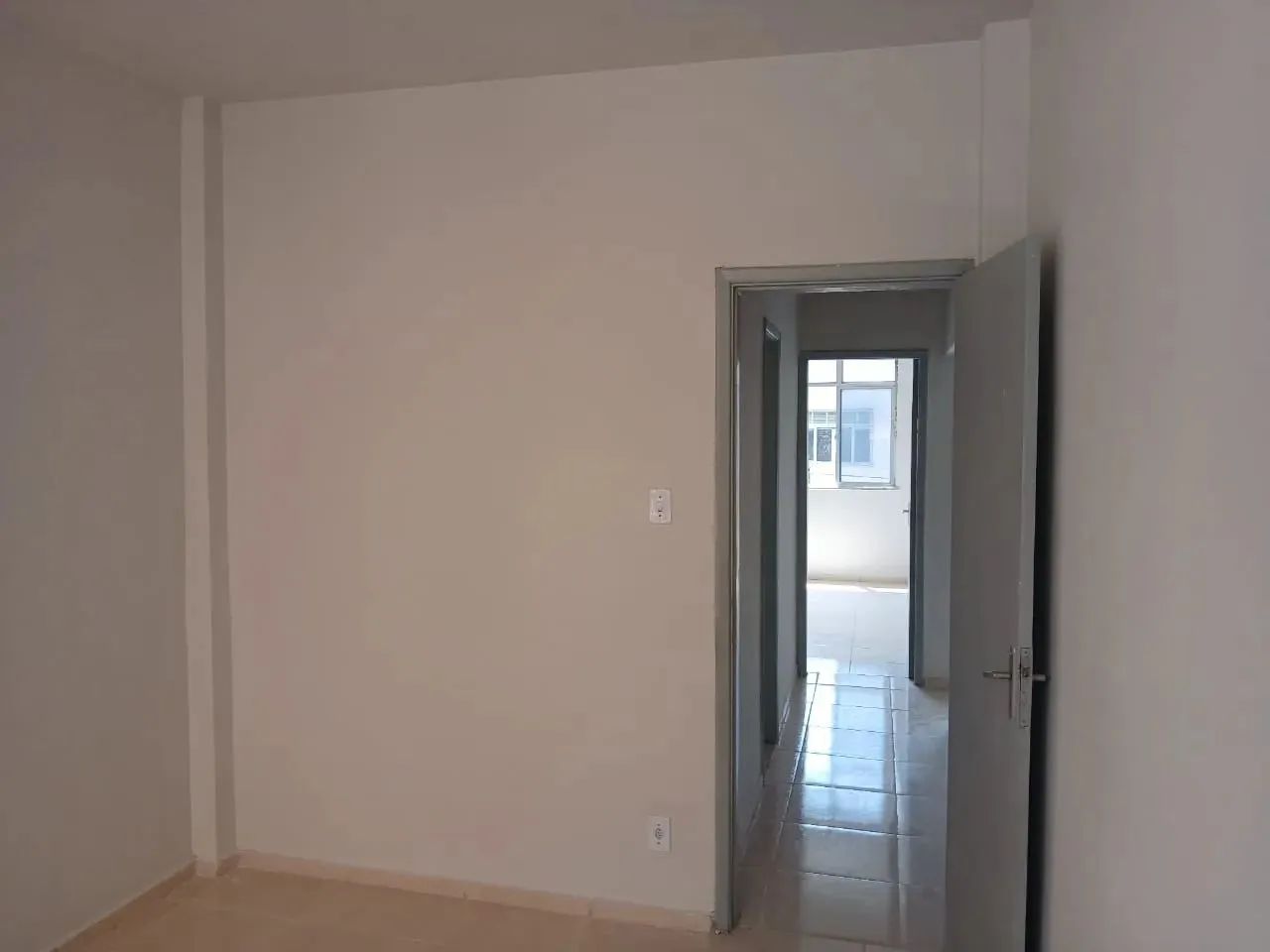 Apartamento para alugar na Avenida Perimetral Brigadeiro Lima e Silva, Jardim Vinte e Cinc - Foto 5