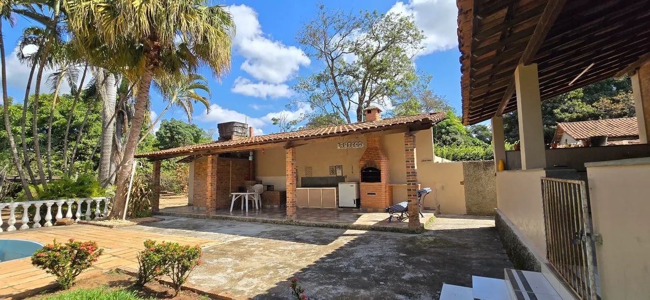 Sitio amplo, arborizado e pronto para morar, troco - Foto 4