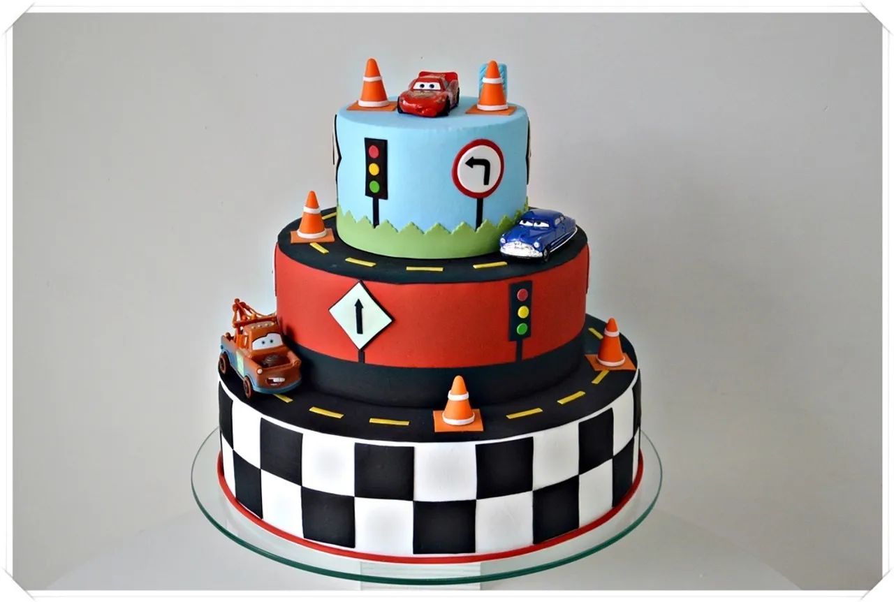 Bolo decorativo, bolo fake, bolo falso, bolo cenografico - Foto 4