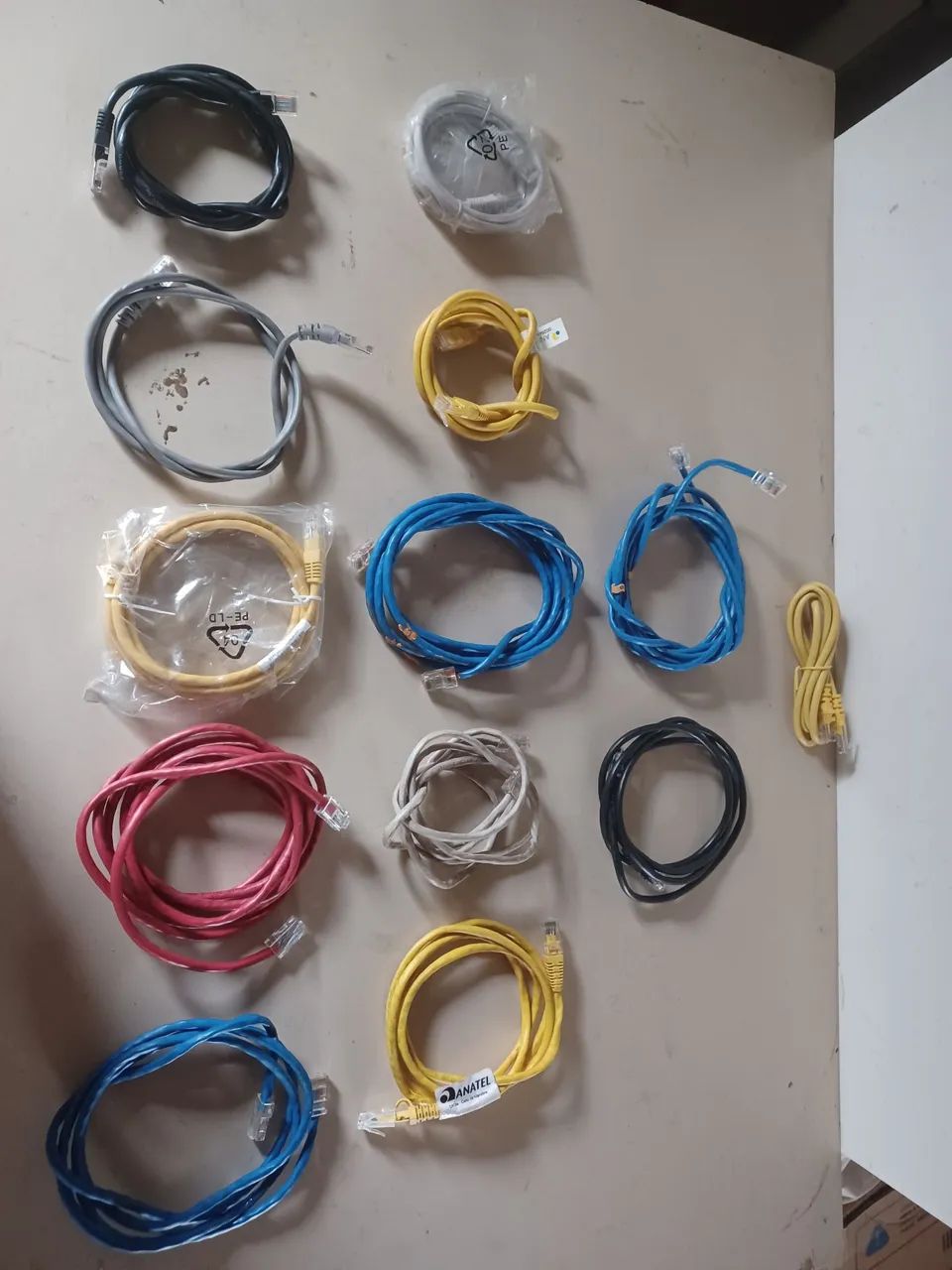 12 CABOS DE REDES POR 20 REAIS SOBROU DA LOJA - Foto 3