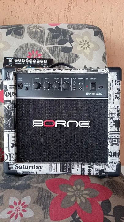 Guitarra Elétrica + Amplificador Borne + Pedal Cuvave - Foto 2