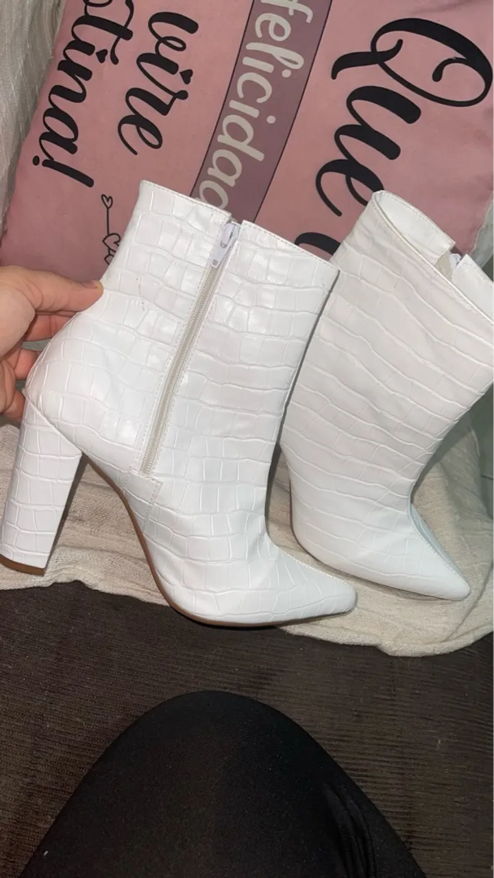 Bota Nova 
