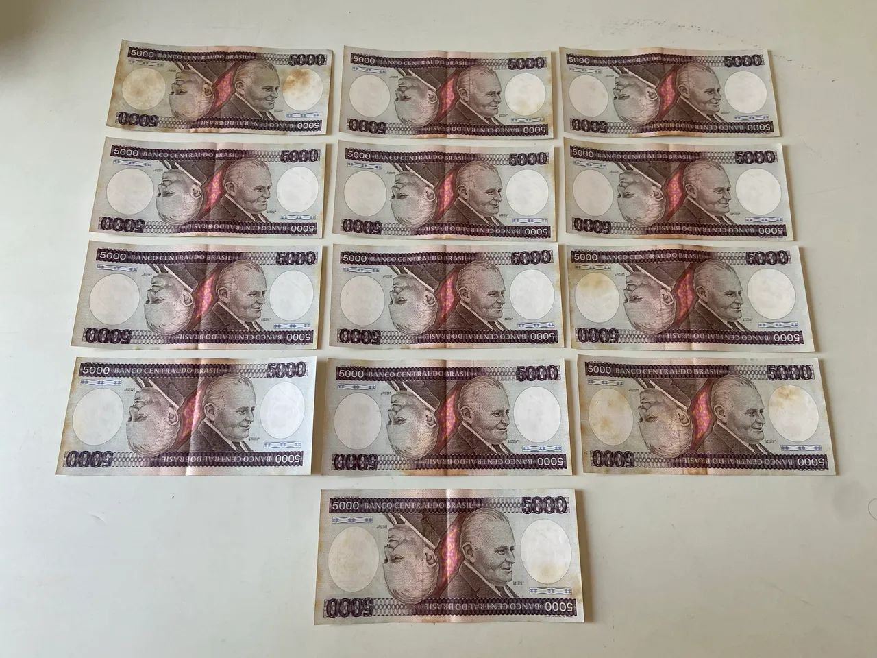 13 cédulas de 5000 cruzeiros - Castelo Branco