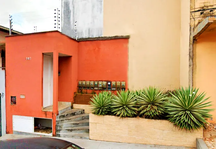 Alugam-se kitnets duplex no bairro Monte Castelo/Apeadouro