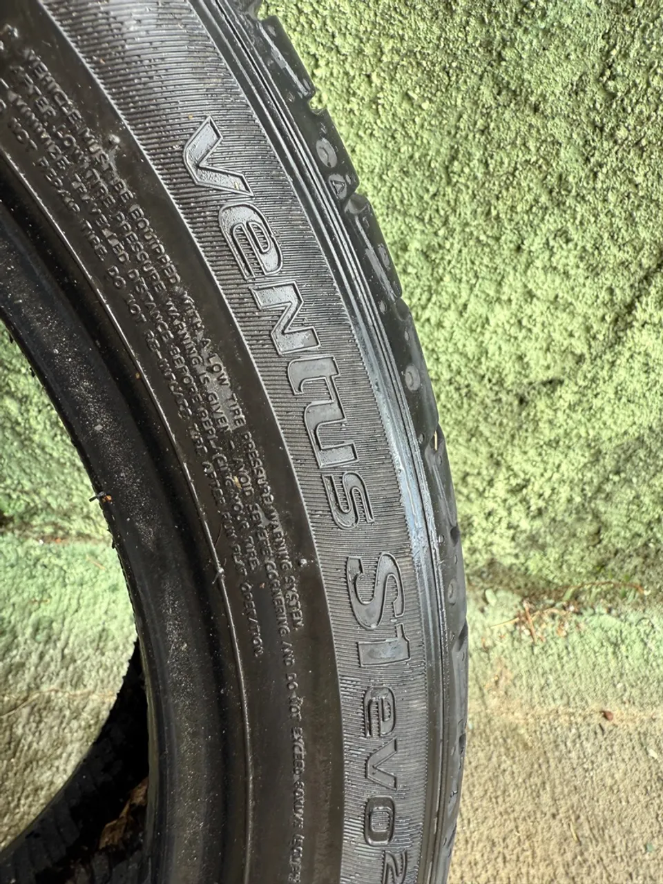 Pneu Run flat Mercedes bmw 235/45/18