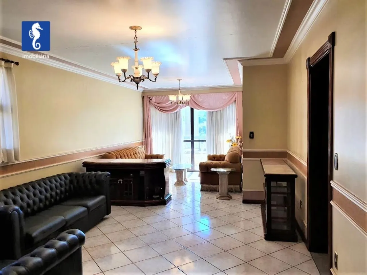 Apartamento com 2 dormitórios à venda, 150 m² por R$ 630.000,00 - Santa Cruz do José Jacqu