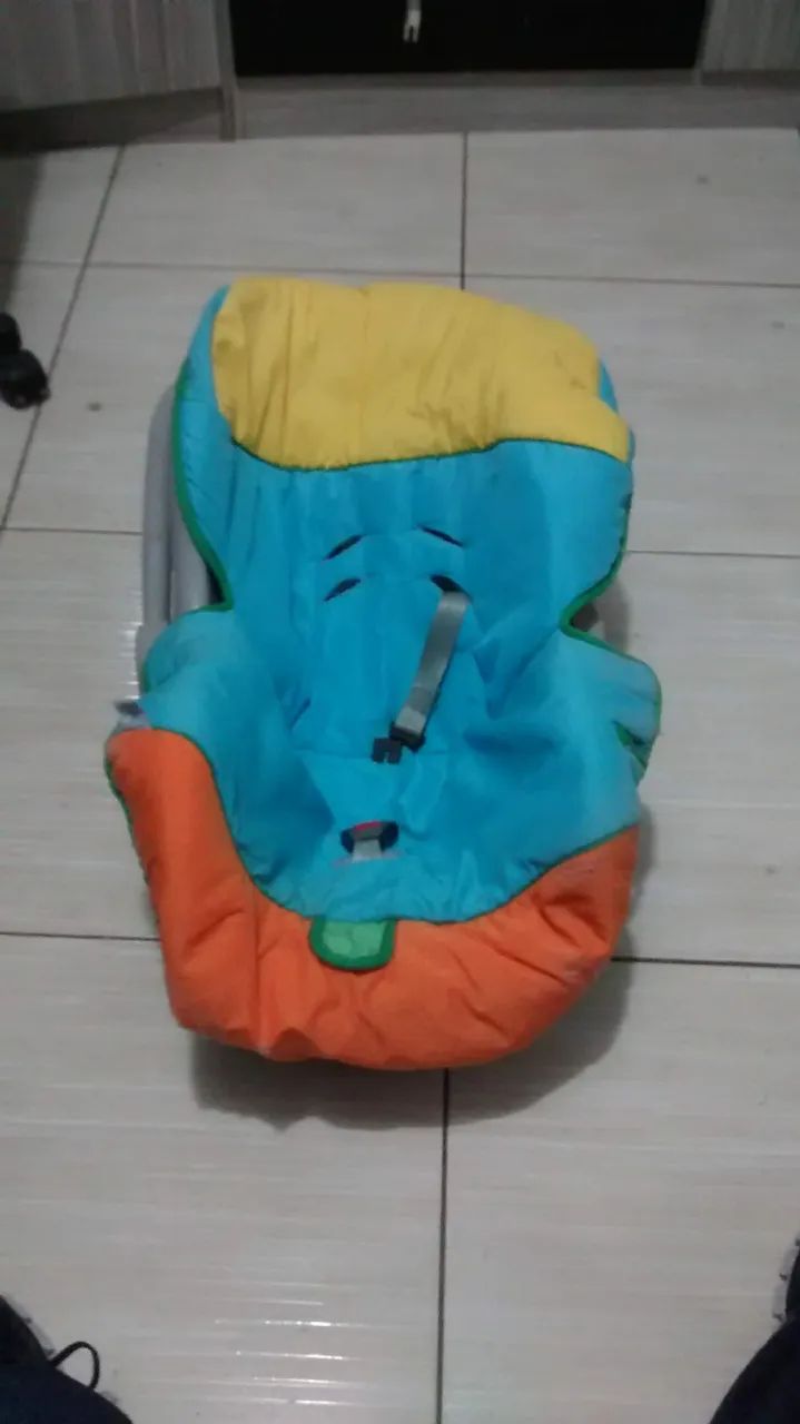 Vendo Bebe conforto - Foto 2