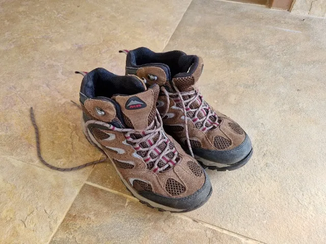 Bota Trekking Trilha Marca Mb Tamanho 37