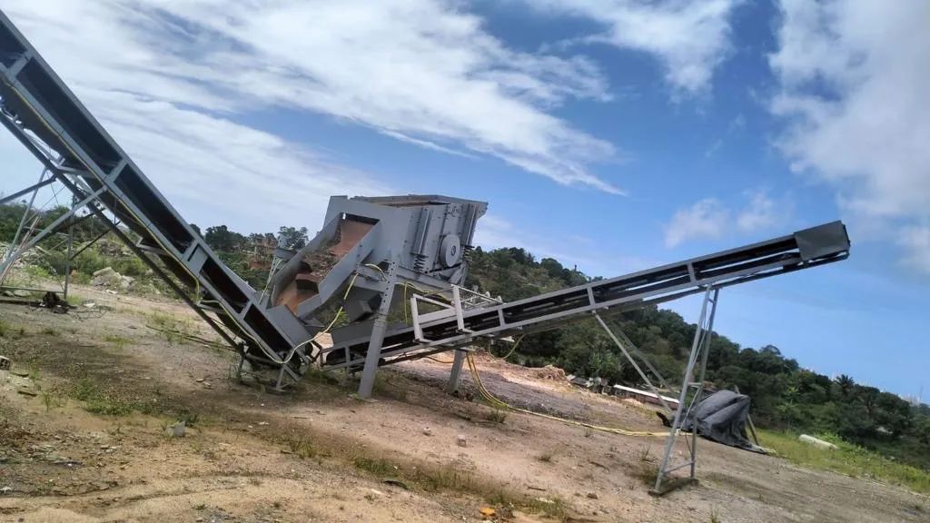 Britador Móvel 8050 com Peneira 4deck - Foto 4