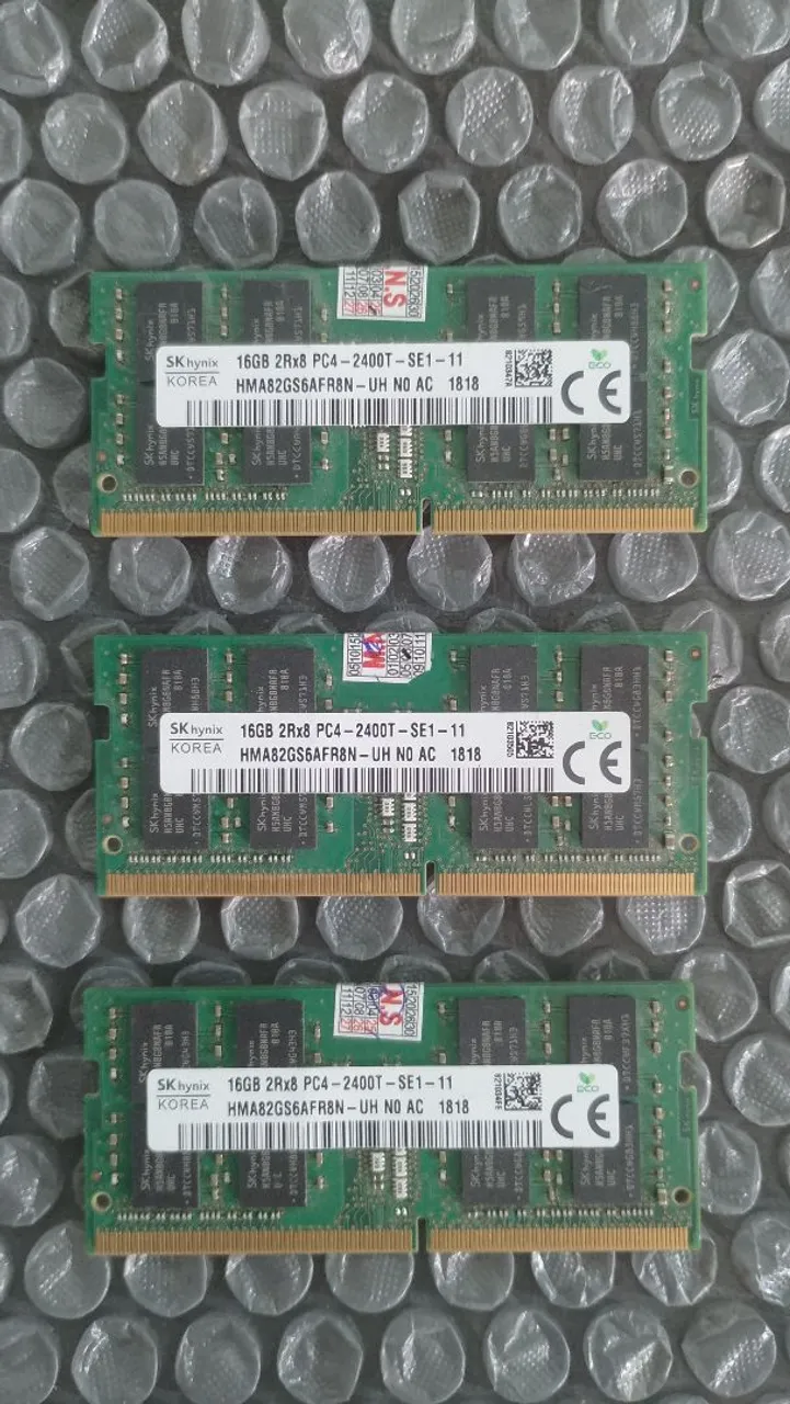 Vendo Memória RAM 16GB, DDR4- 2400MHz para Notebook