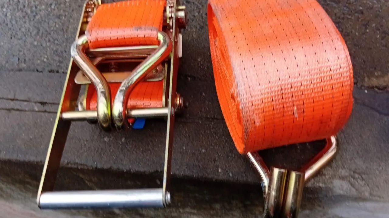 10-Ton Set of Strapping Tape