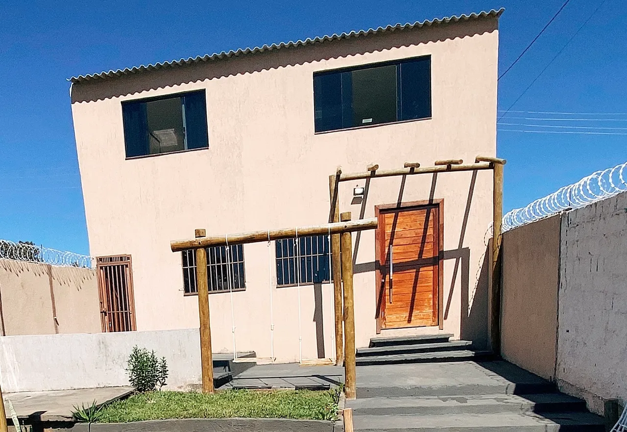 Casa em condomínio fechado