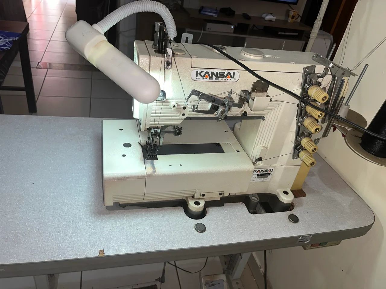 Galoning Sewing Machine