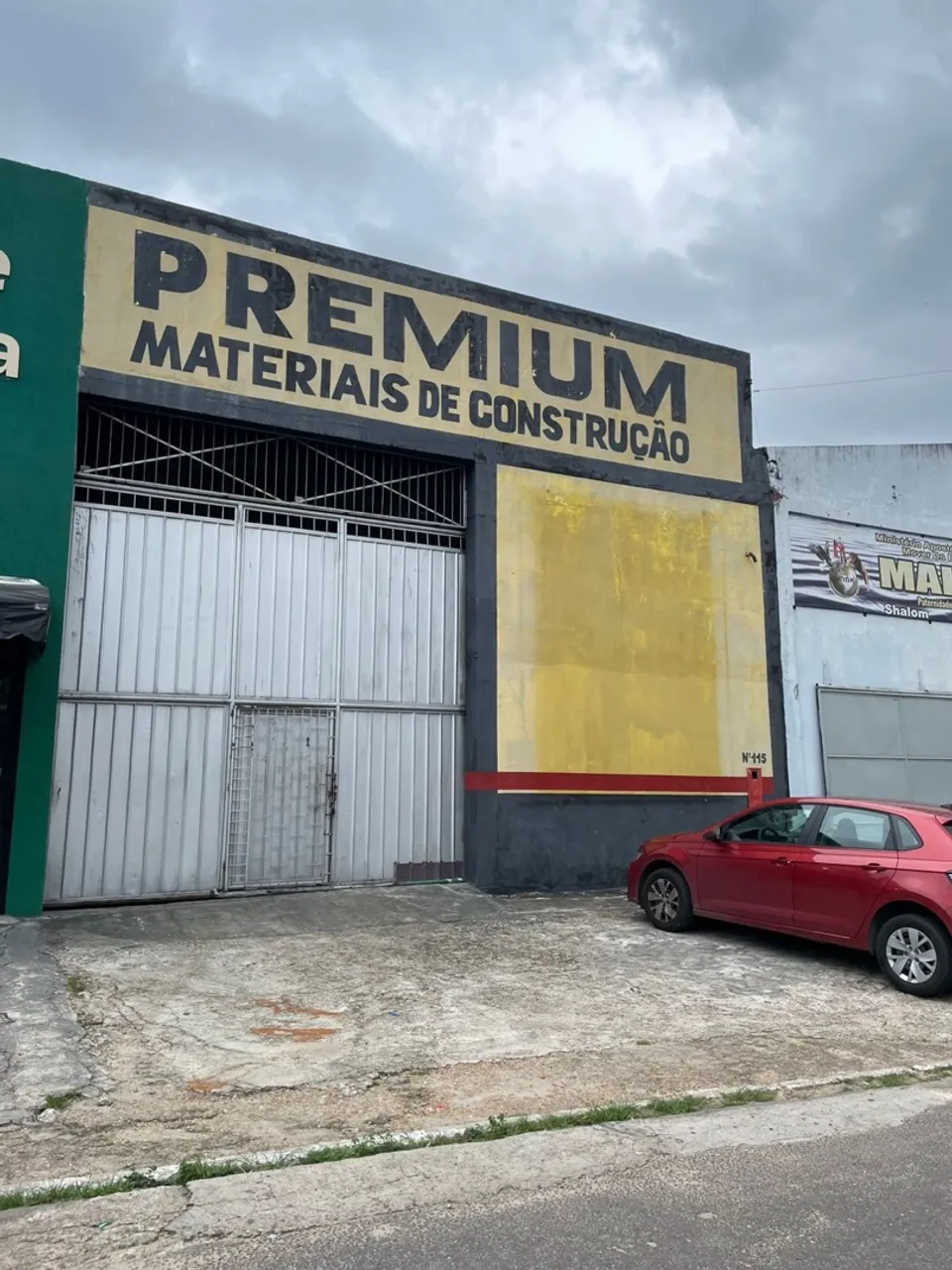 Galpão 250m2 na Principal da Compensa