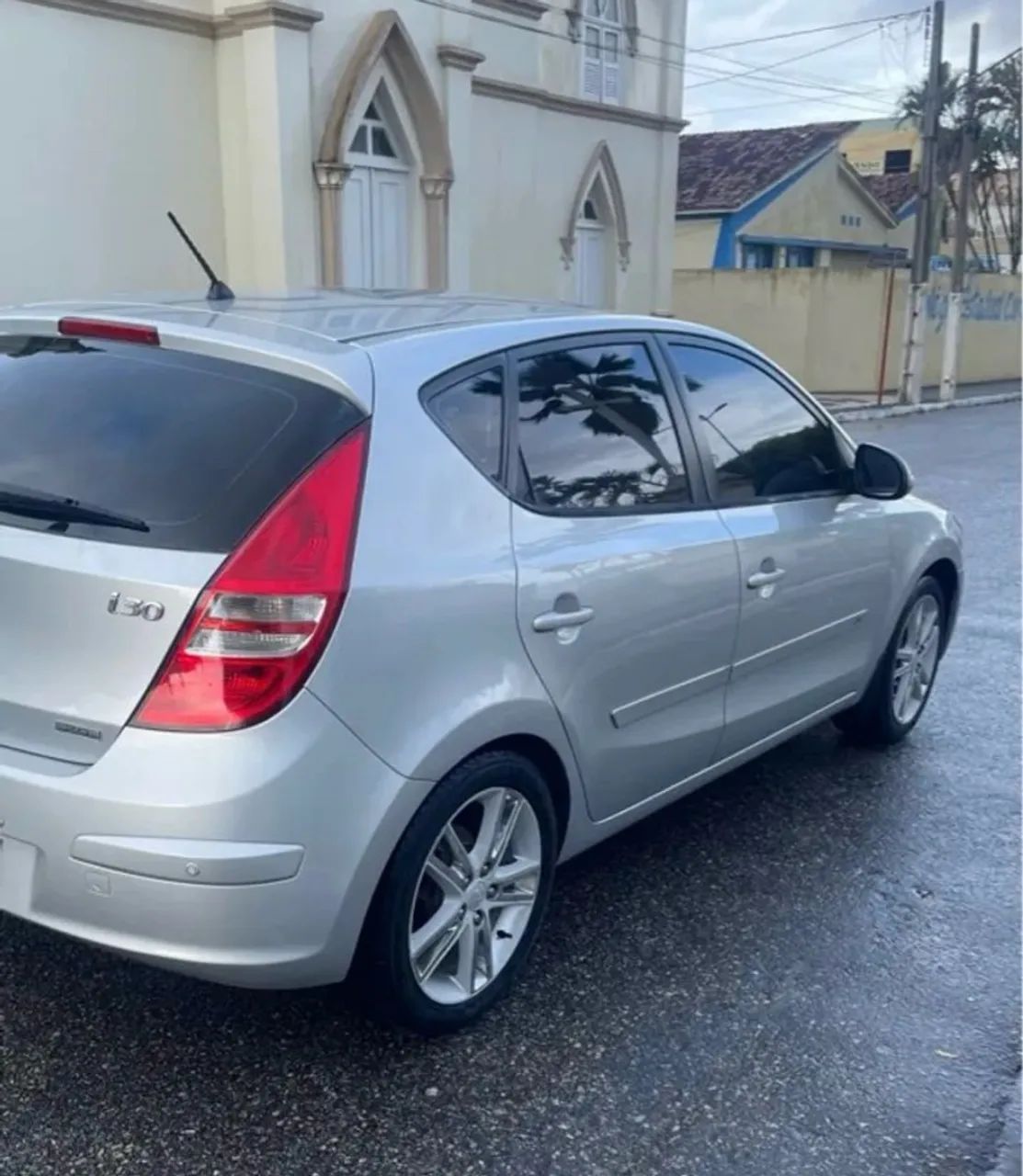 i30 