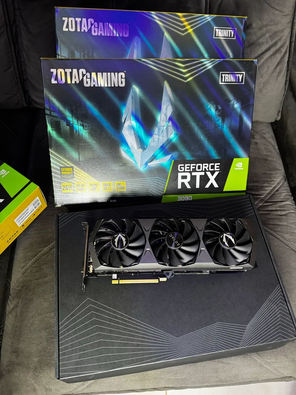 RTX 3090 ZOTAC TRINITY 24GB IMPECÁVEL 