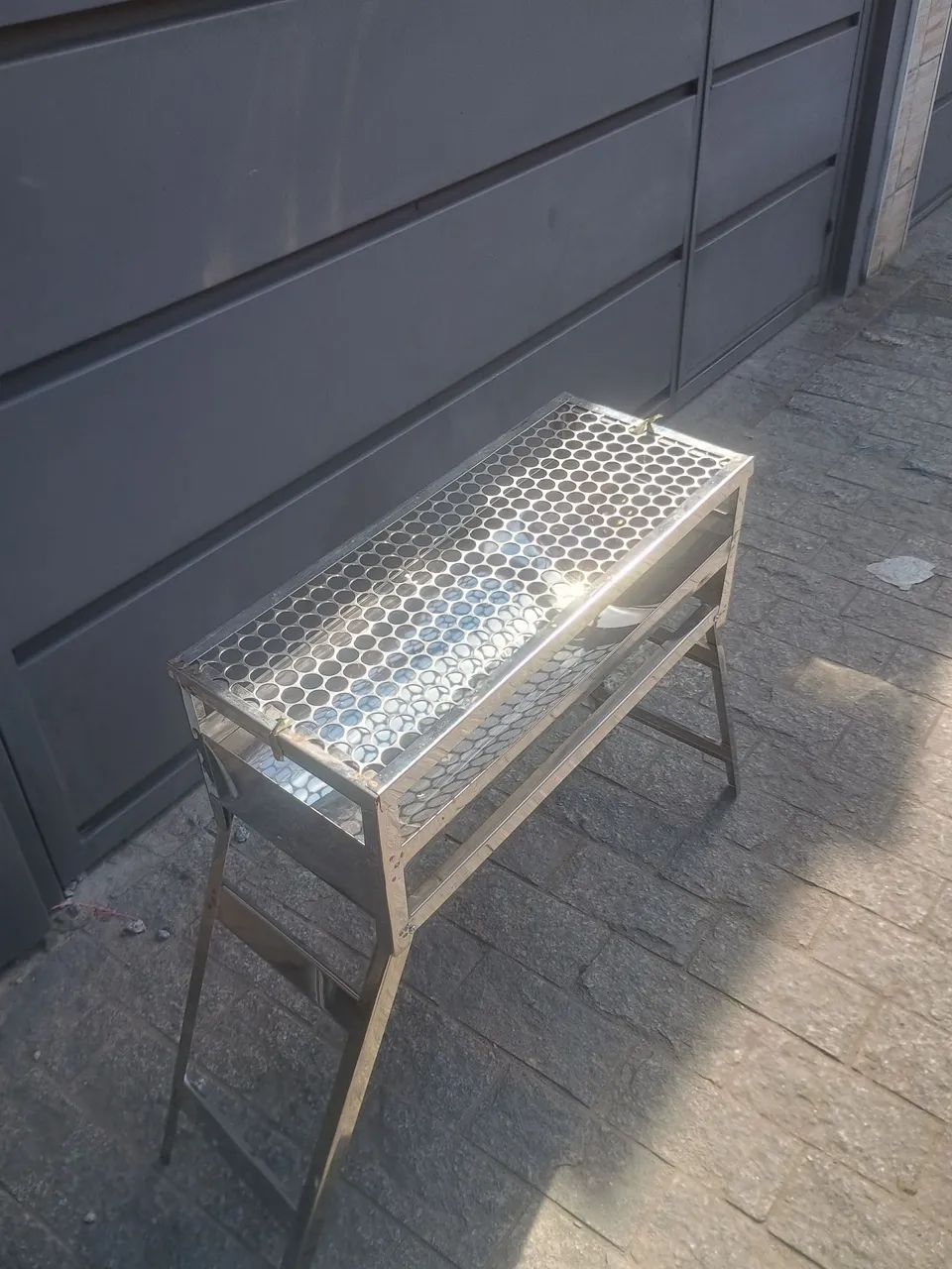 Churrasqueira portátil de aço inox - Foto 4