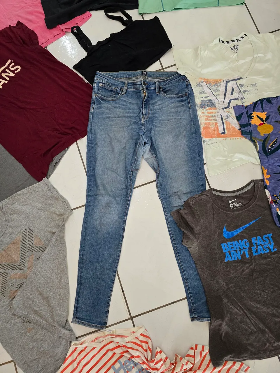 Lote de roupas variadas - Unissex