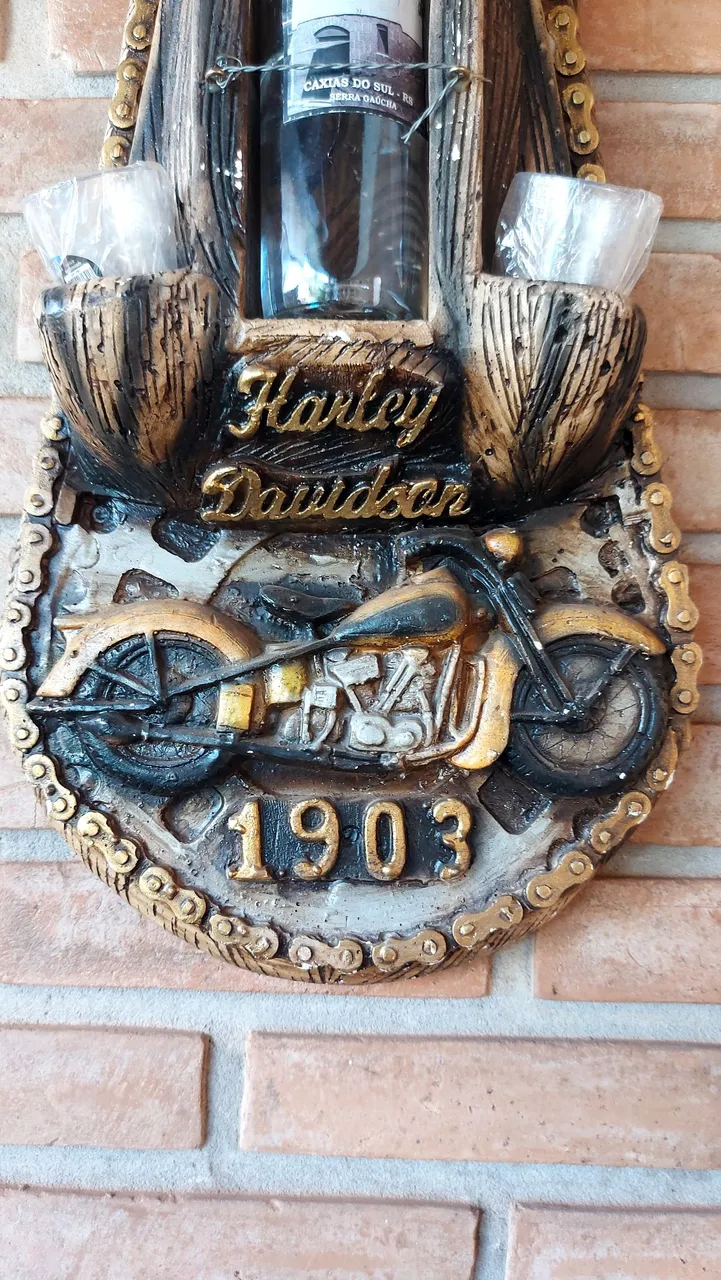 Decoração Harley Davidson com porta-garrafa e porta-copos