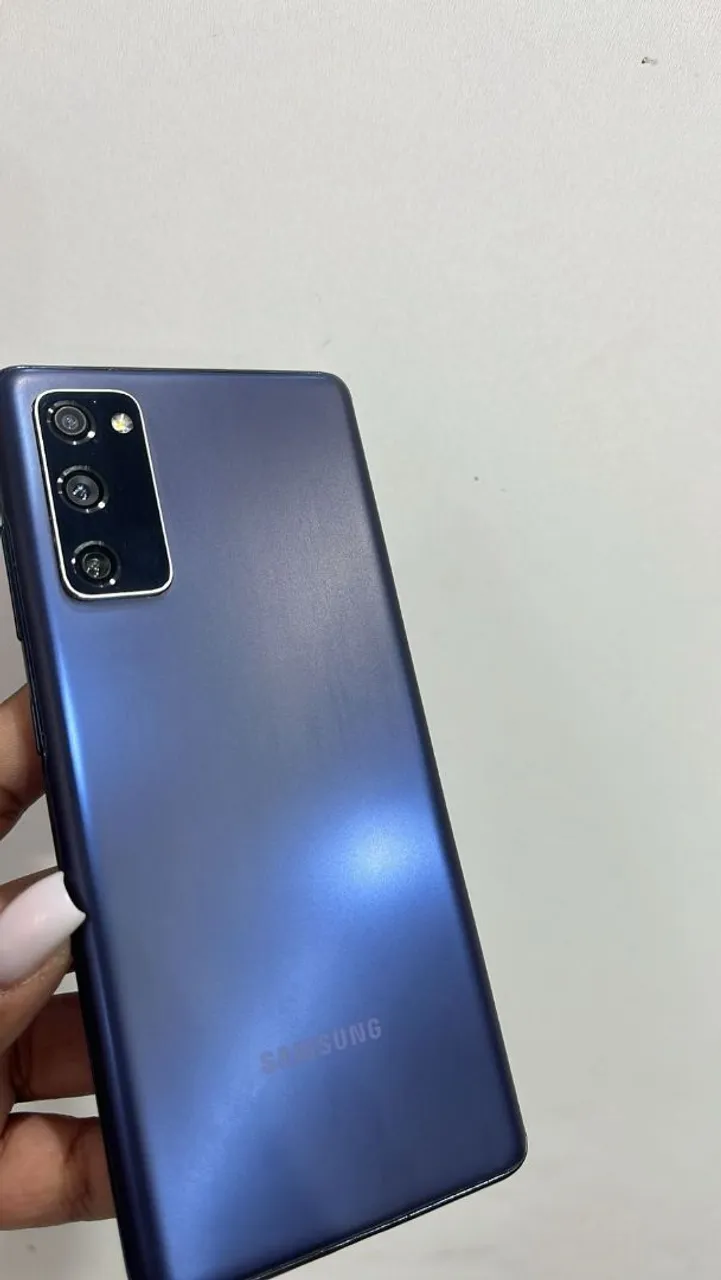 S20 FE 128GB NOVINHO SEM MARCA DE USO