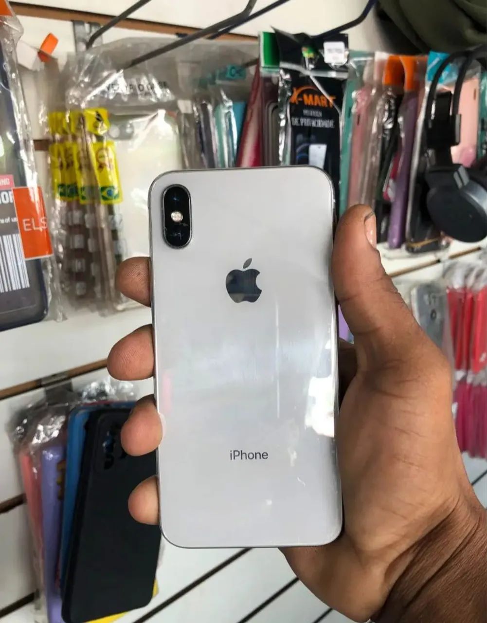 Vendo iPhone X 64 GB Bateria ? 100%