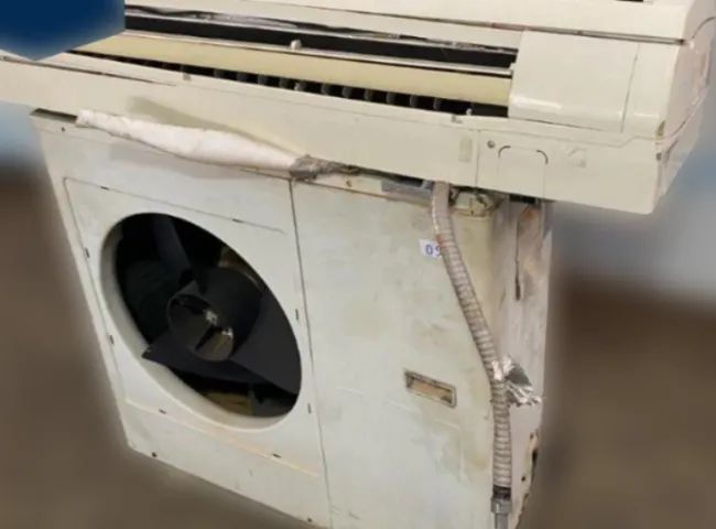 dois ar condicionado springer de 18 mil btus e elgy de 30mil buts no estado - 1.800. - Foto 3