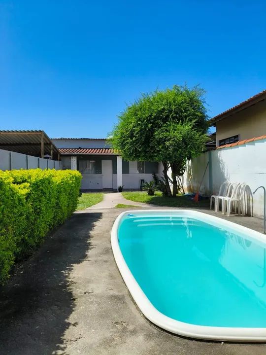 Casa com piscina para temporada