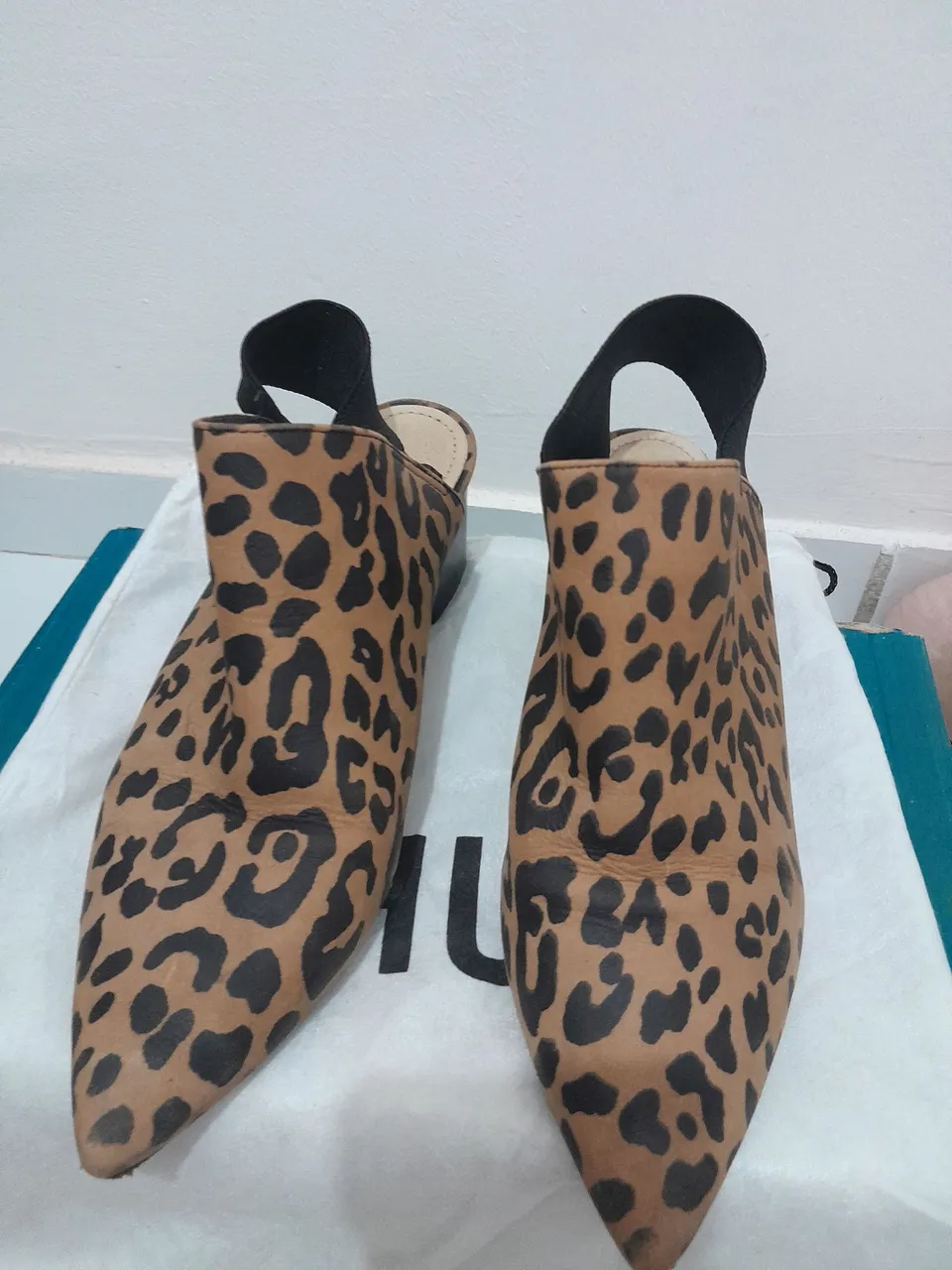Sandália Slingback Animal Print