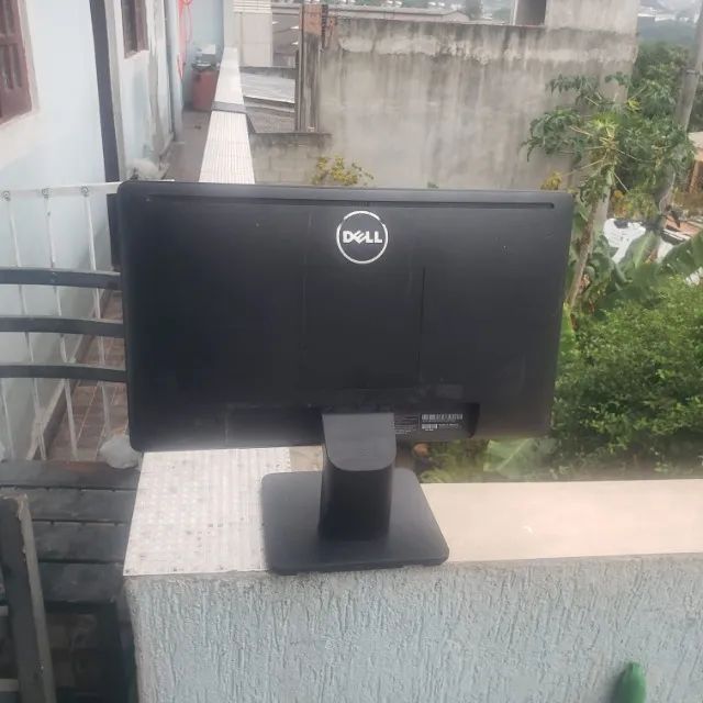 monitores LG Samsung Dell  e um positivo  - Foto 5