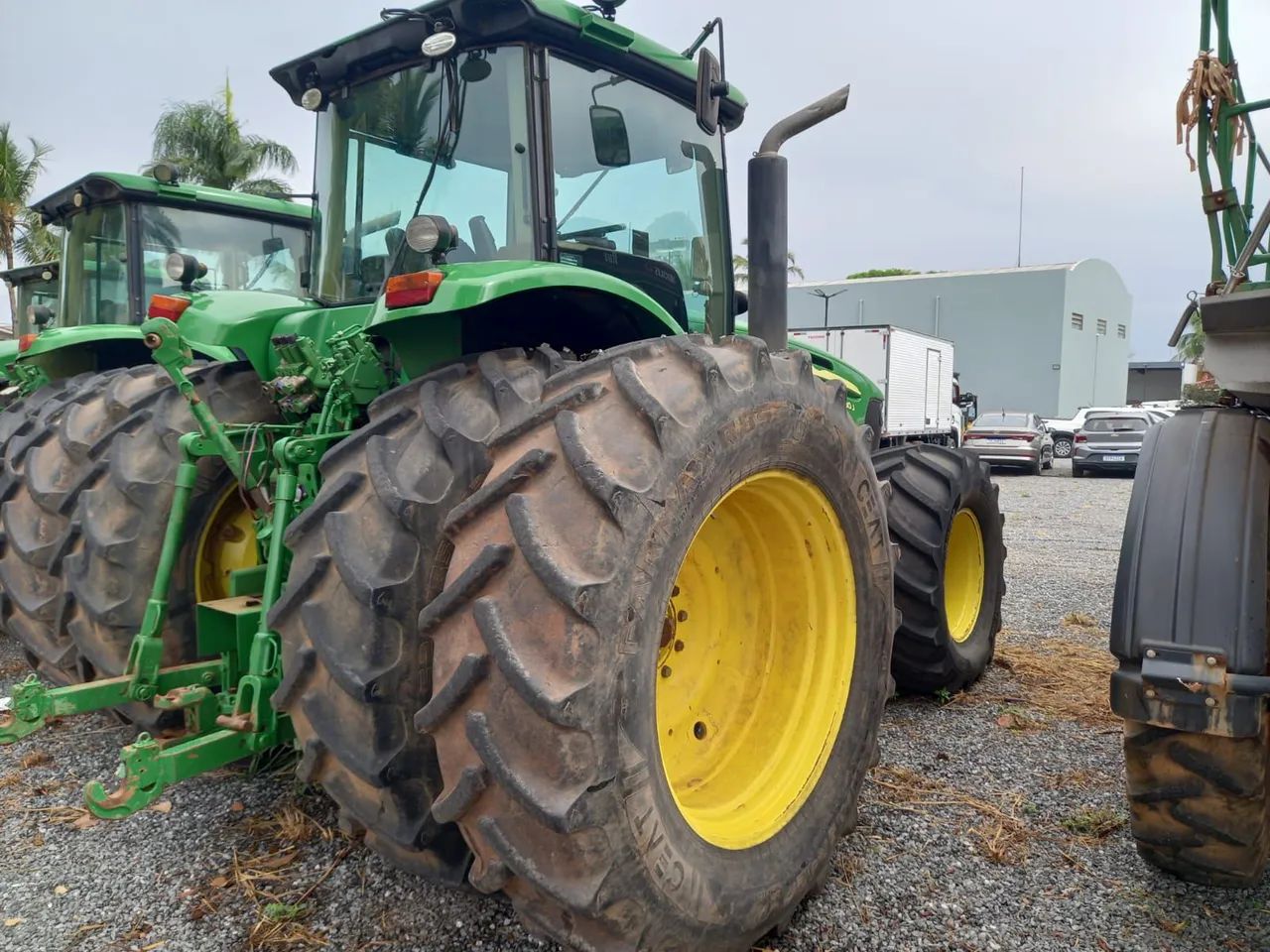 Trator John Deere 7230 230 CV Ano 2022  - Foto 2
