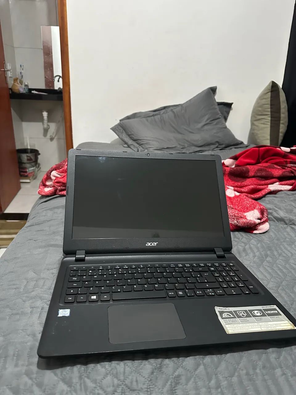 Notebook aspire ES 15  - Foto 4