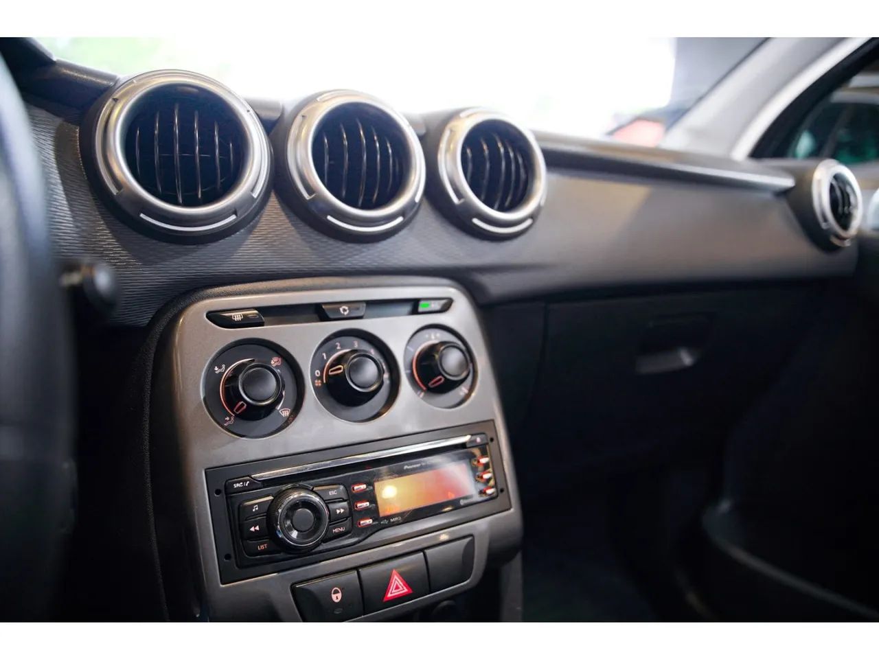Citroën C3 Tendance 1.5 Flex 8V 5p Mec., foto 14 de 20