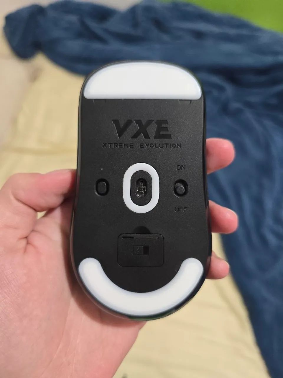 MOUSE VXE R1 PRO MAX - SENSOR PAW3395 - Foto 3
