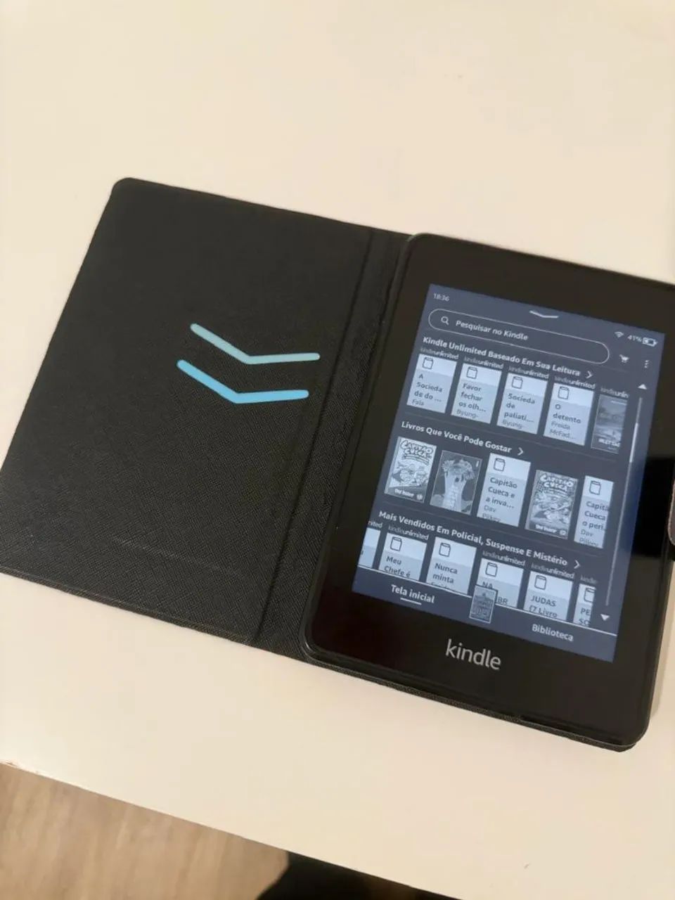 Kindle Paperwhite 10 geração com capa e cabo - Foto 4