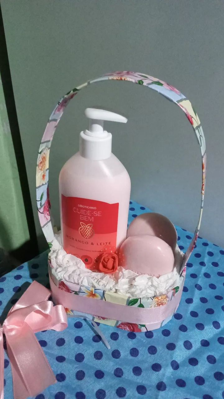Presente feminino -contém creme de 400ml Boticário +dois sabonetes eudora dia das mães  - Foto 4