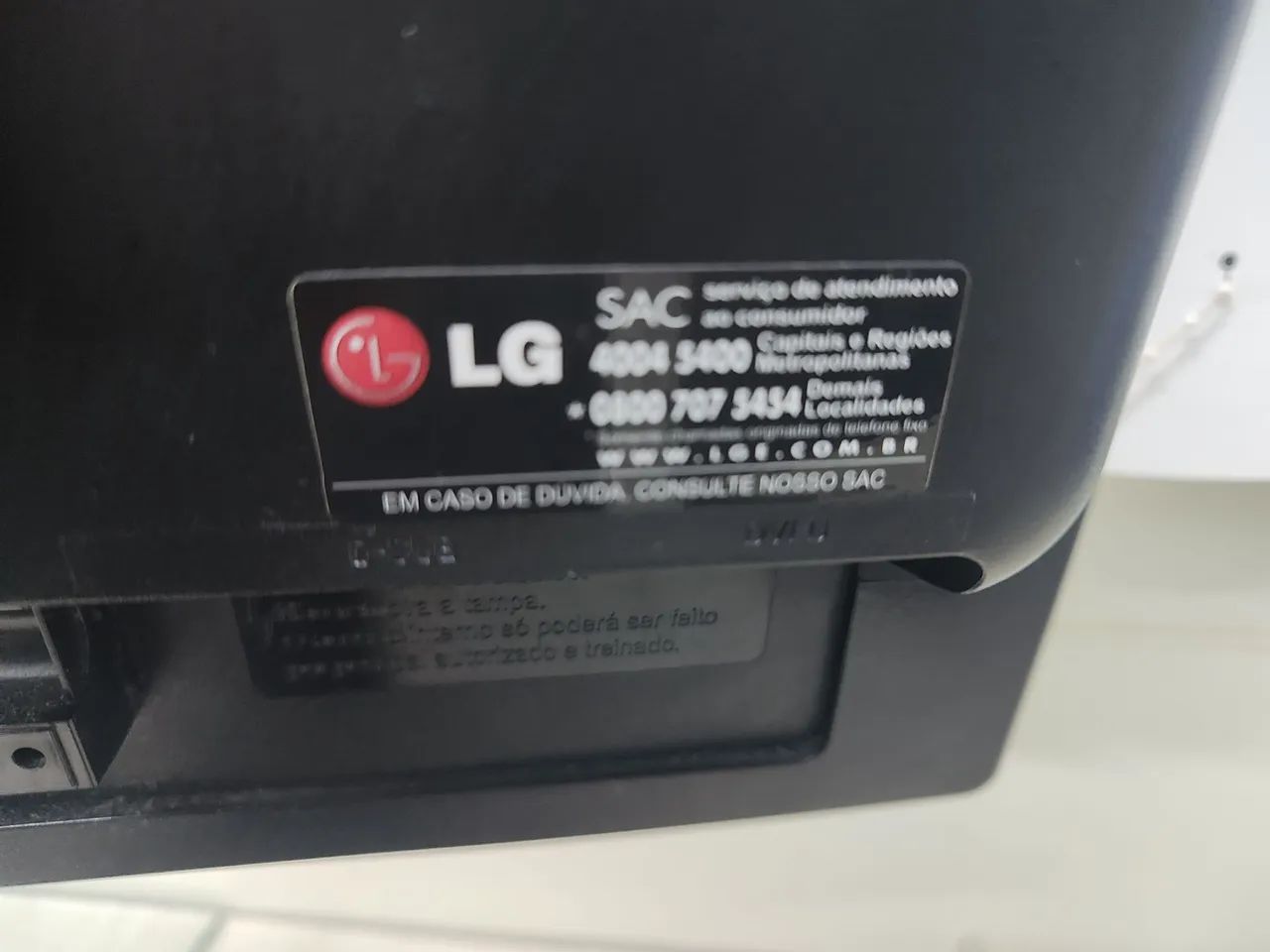 Monitor LG Flatron 17 -  acompanha cabos - Foto 5
