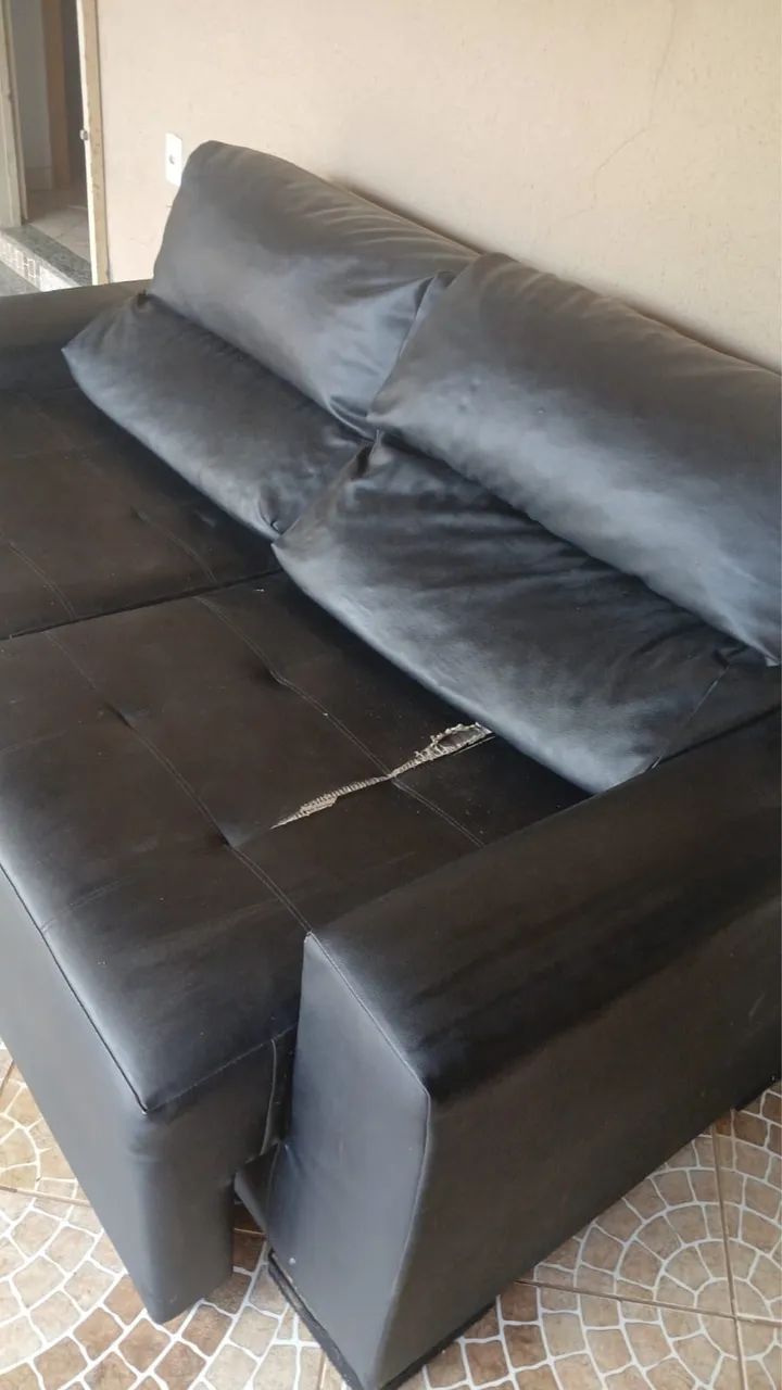 Leatherette Sofa65578333279619121
