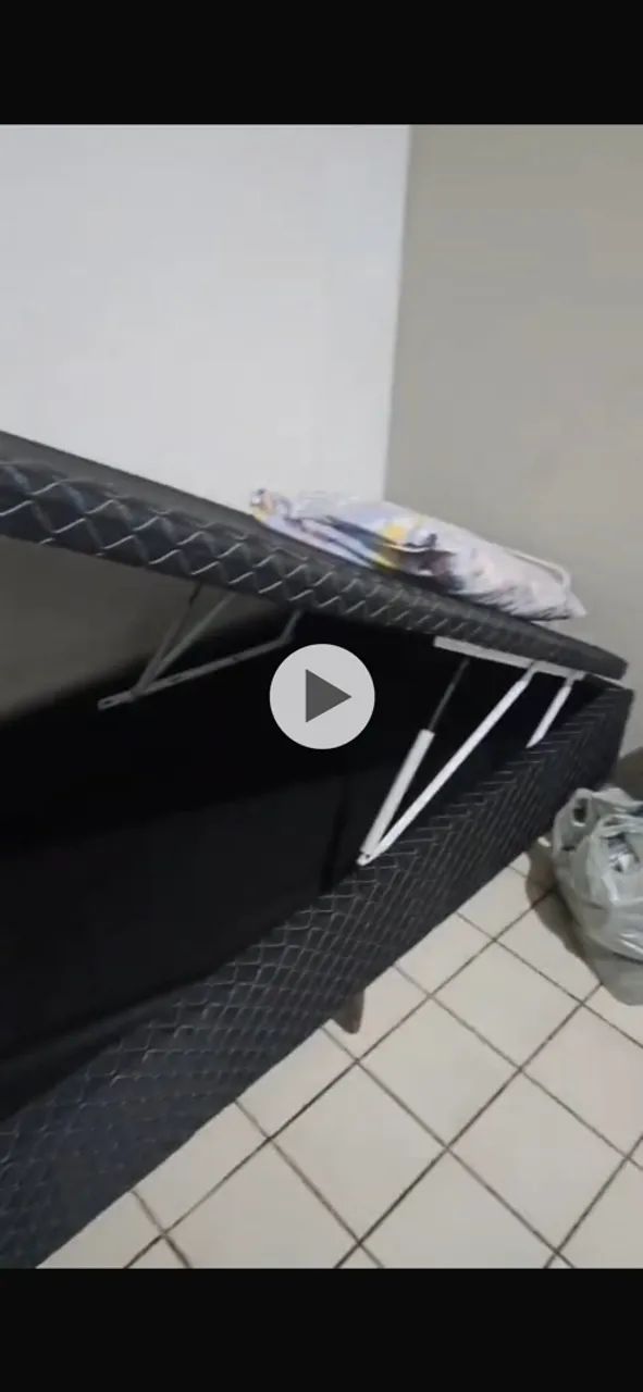 Cama de solteiro baú 
