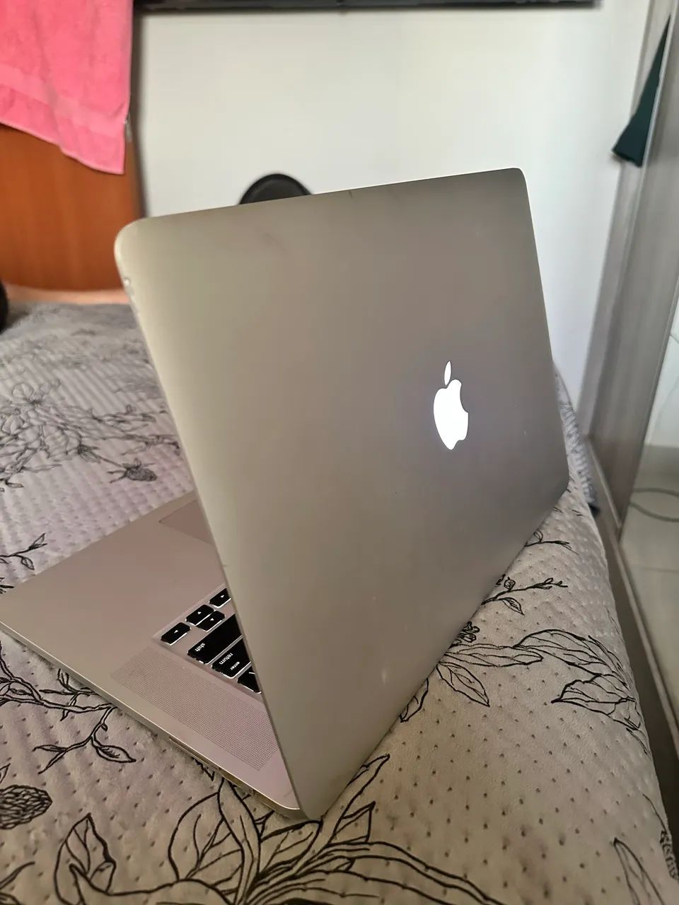 MacBook Pro Retina 15? i7 Quad-Core 8GB SSD - Excelente Estado