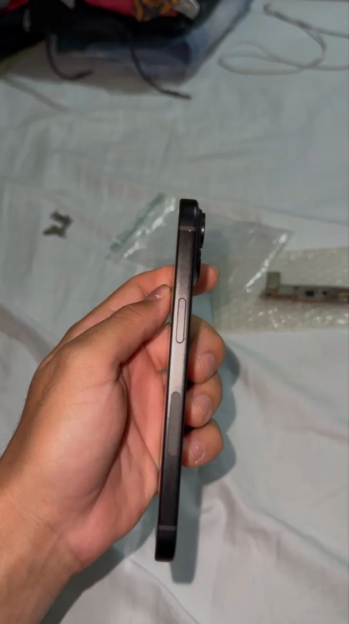 iPhone 15 com defeito na placa  - Foto 4