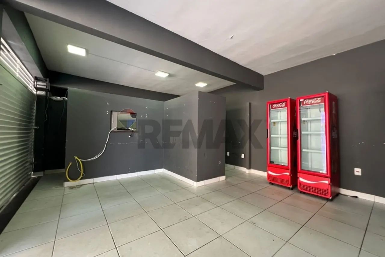 Ponto de esquina com 220m² no São Lourenço - Foto 5
