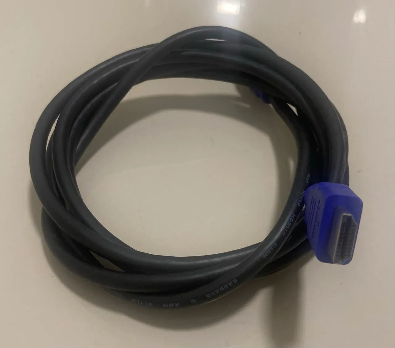 Fonte 12v 2.5A e Cabos HDMI / Audio - Foto 2
