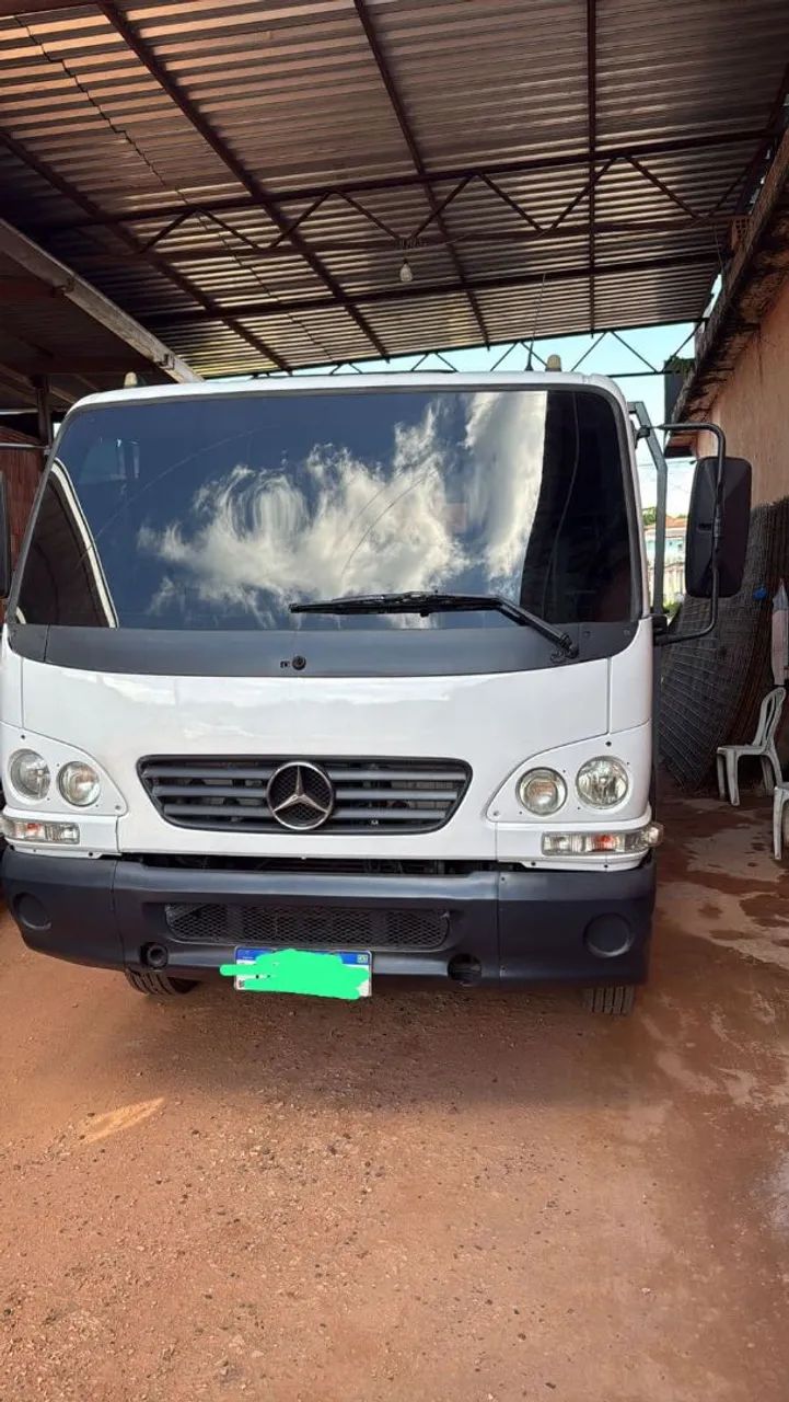 Accelo 715 - Foto 2