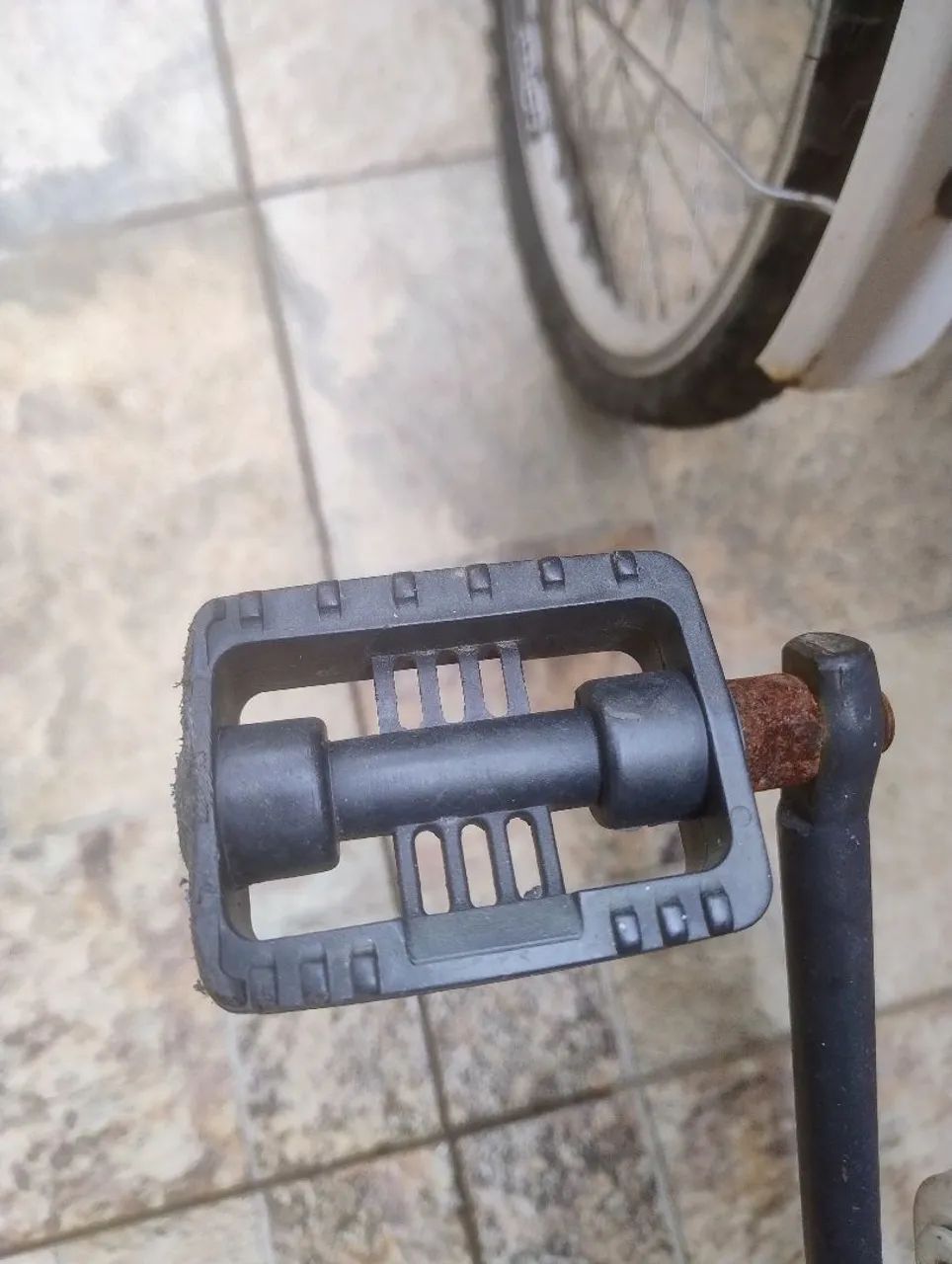 Vendo bicicleta aro 20" - Foto 3