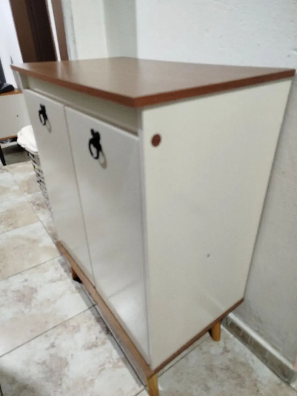 armario duas portas multiuso pra microondas  - Foto 4