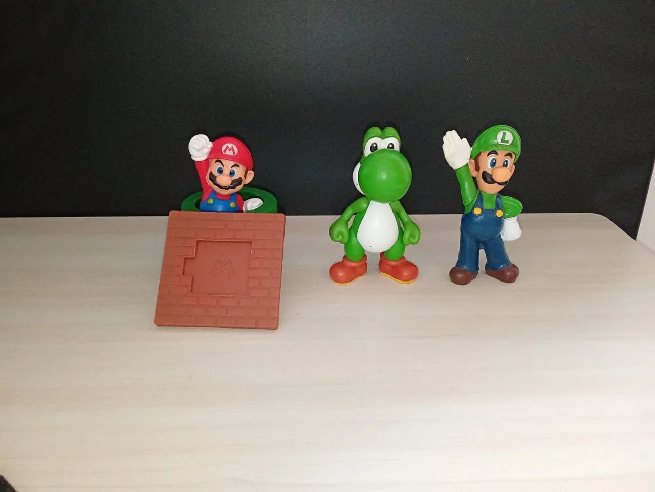 Os irmãos Mário brothers e Yoshi - Foto 3