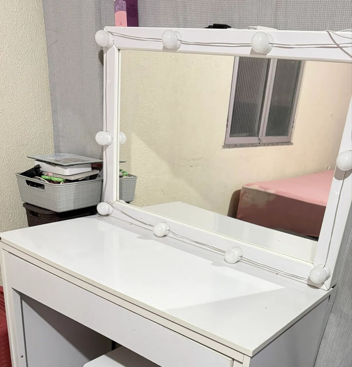 Mesa camarim  com gaveta. - Foto 2