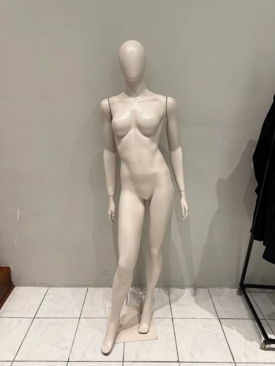Manequim Feminino