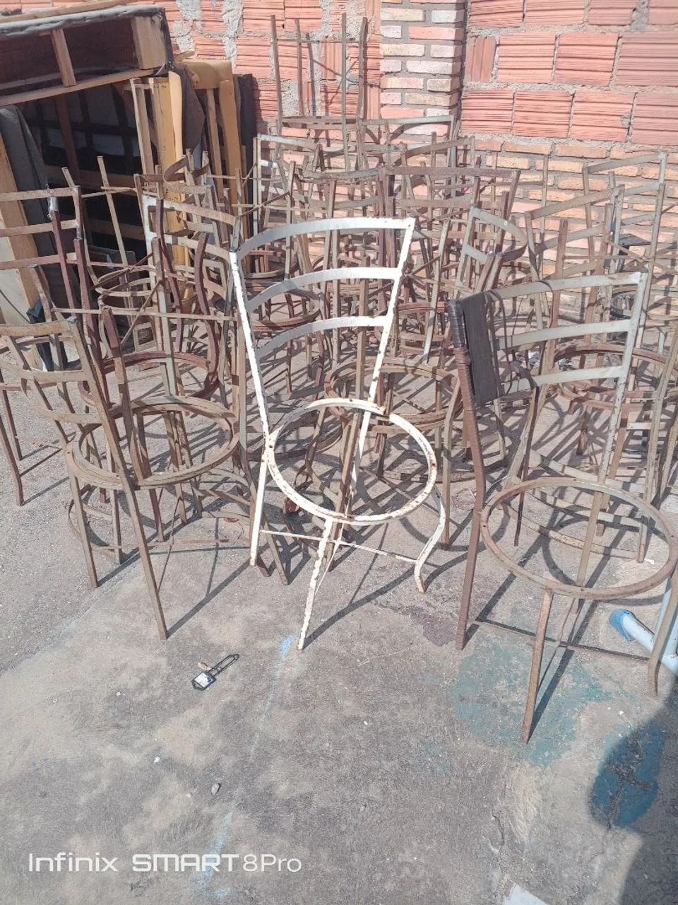 Armações de cadeiras - Foto 2