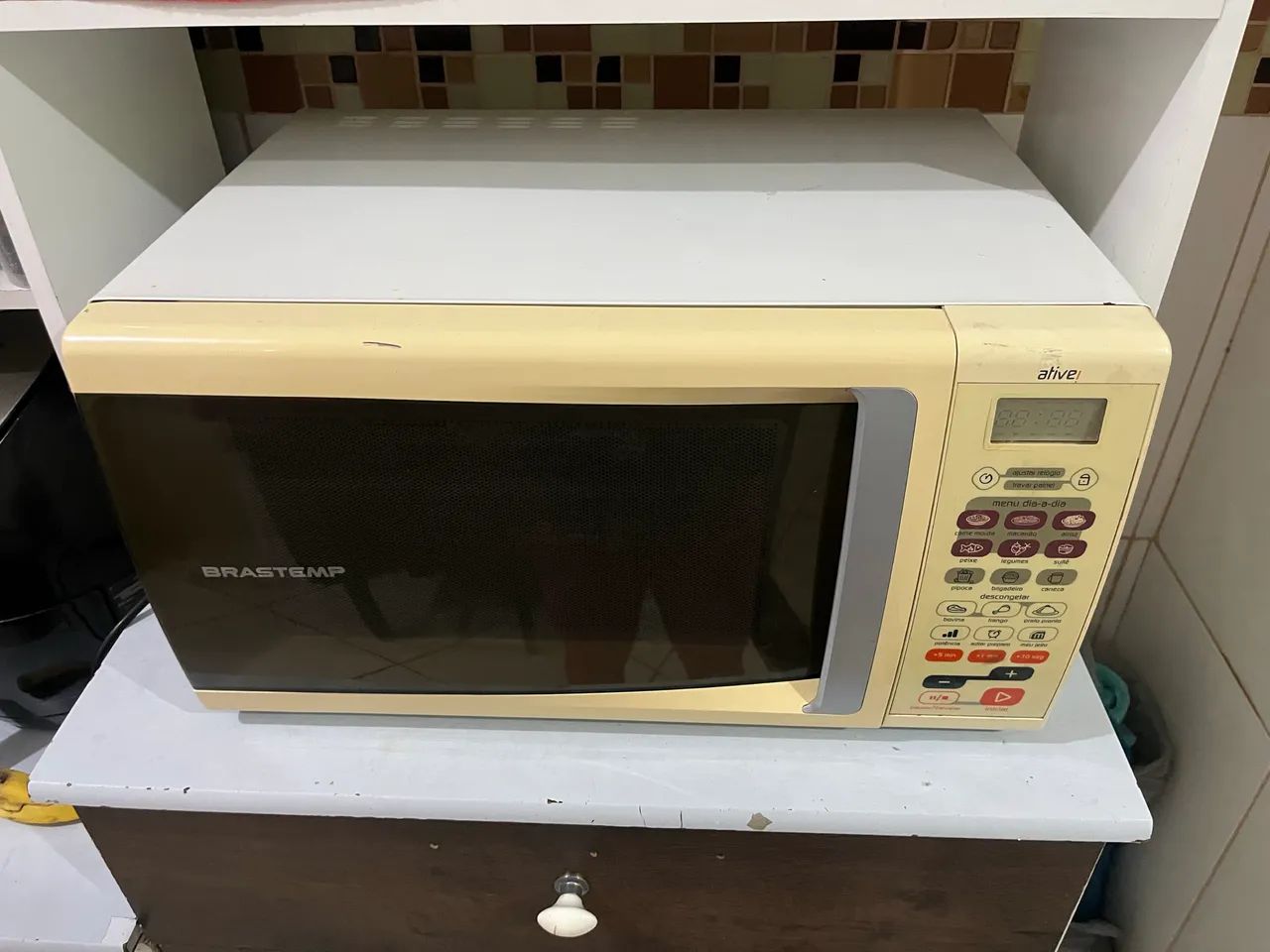 Microondas Brastemp 32L - Foto 3